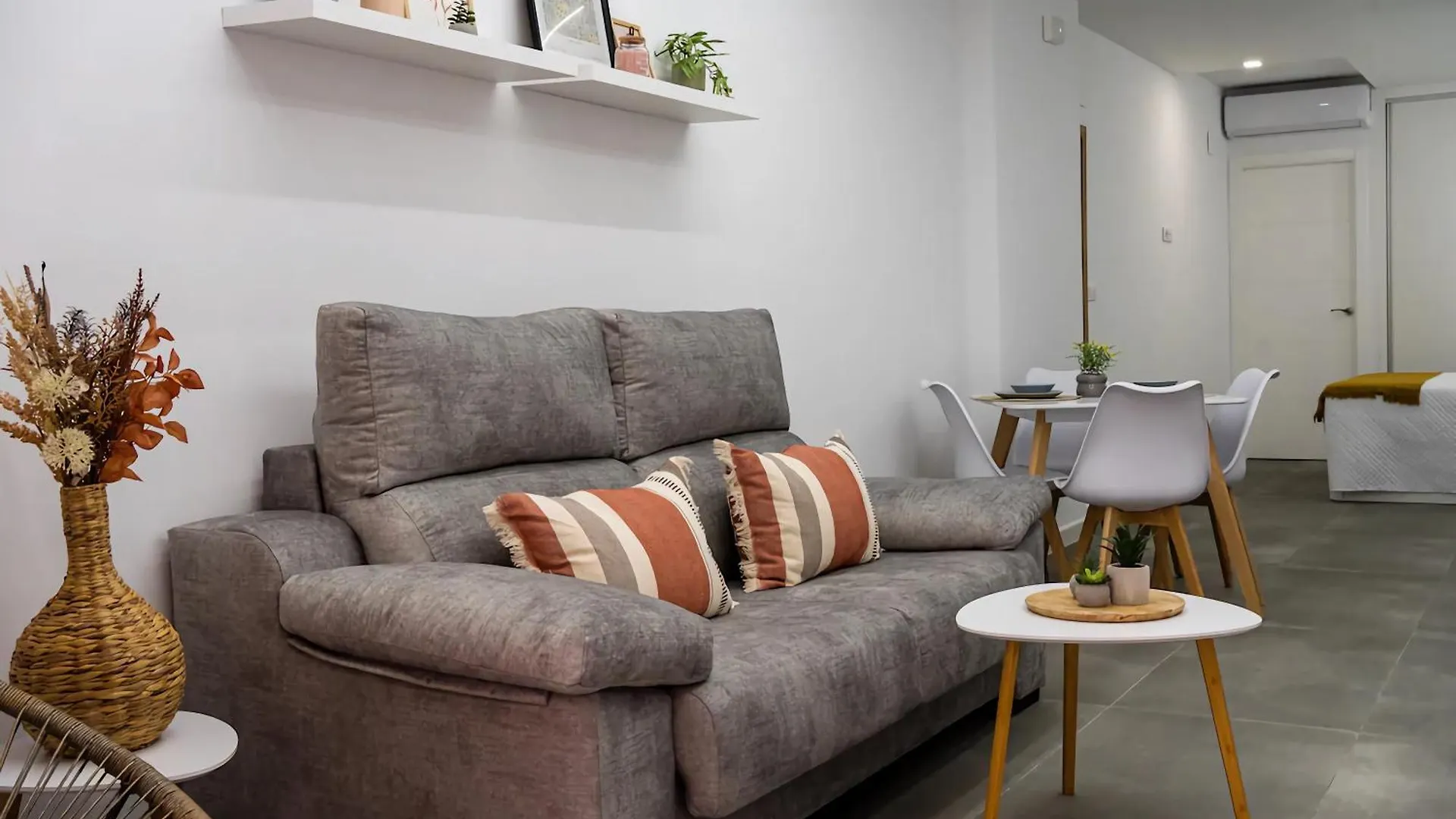 Alcantaraloft Apartment Cordoba