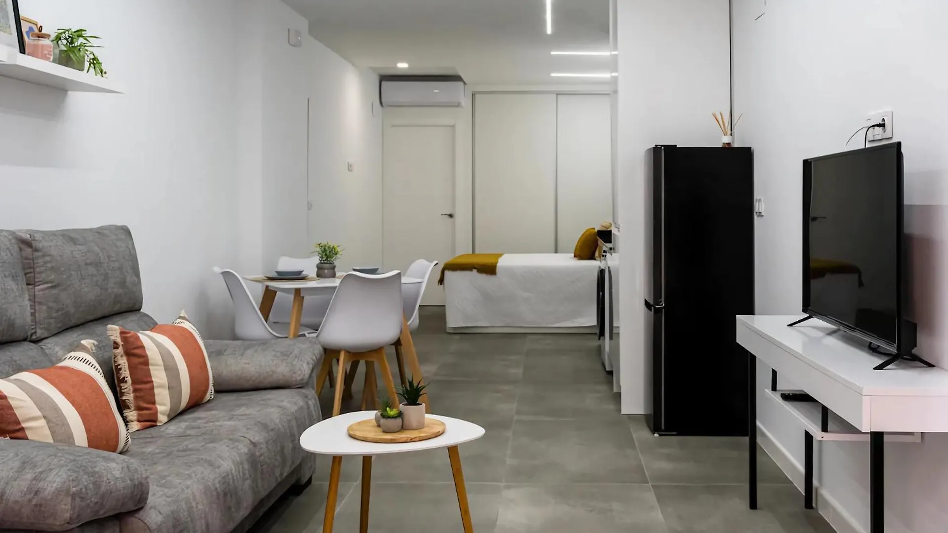 Alcantaraloft Apartment Cordoba Spain